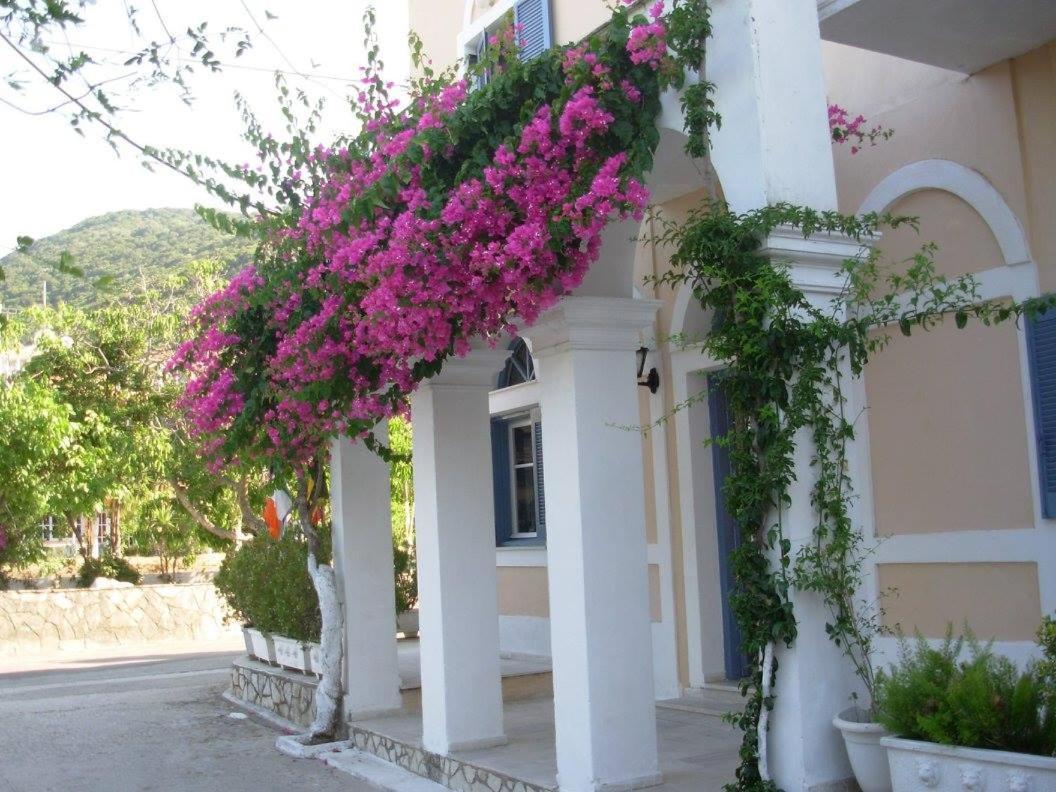 Louisa Studios Poros  Dış mekan fotoğraf