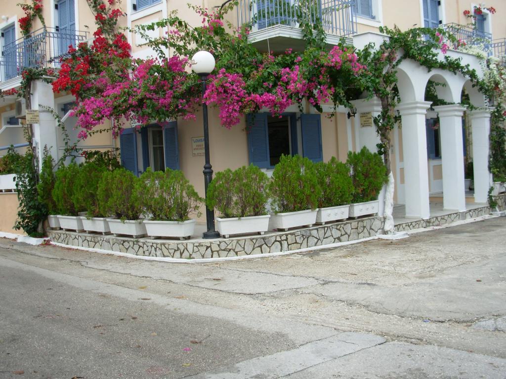 Louisa Studios Poros  Dış mekan fotoğraf