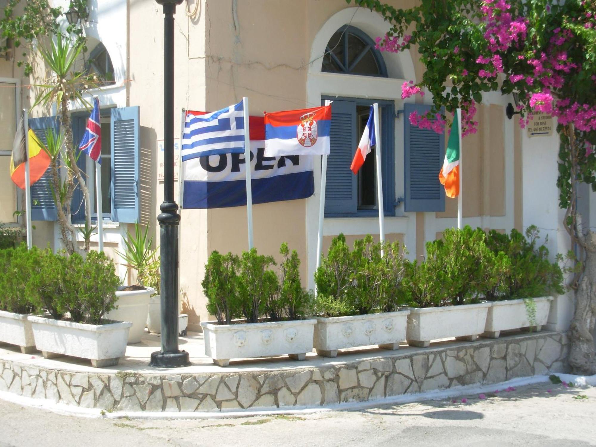 Louisa Studios Poros  Dış mekan fotoğraf