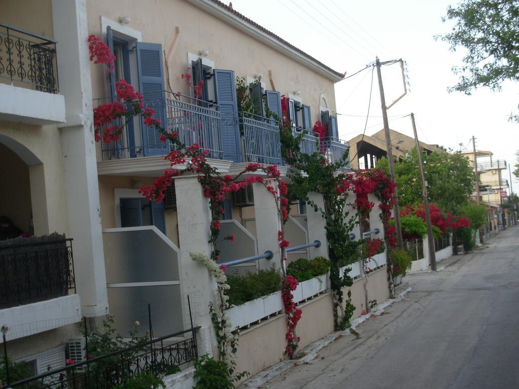 Louisa Studios Poros  Dış mekan fotoğraf