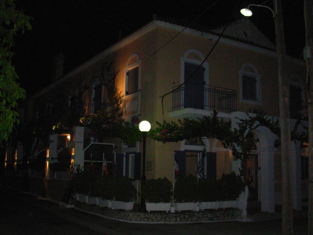 Louisa Studios Poros  Dış mekan fotoğraf